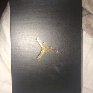 Jordan 11 lows, youth boys